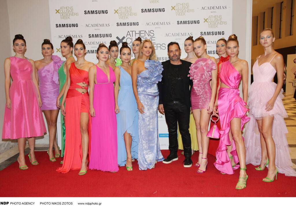 Read more about the article A spectacular fashion show by Tassos Mitropoulos for the 29th AXDW at Zappeion Megaron!