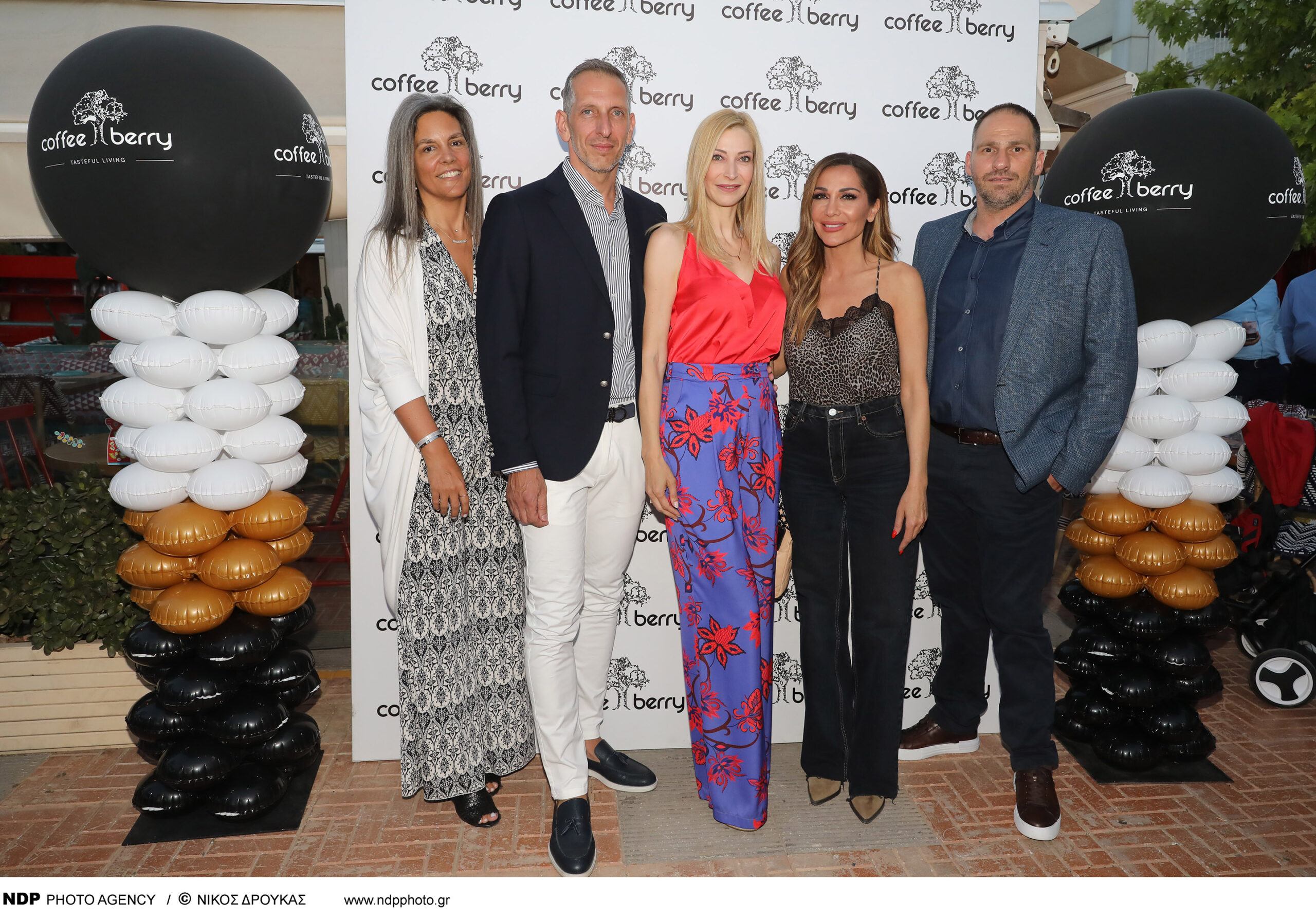 You are currently viewing 200 Καταστήματα “Coffee Berry” | Ήταν όλοι εκεί, στηρίζοντας το “Make A Wish (Κάνε – Μια – Ευχή Ελλάδος)”!