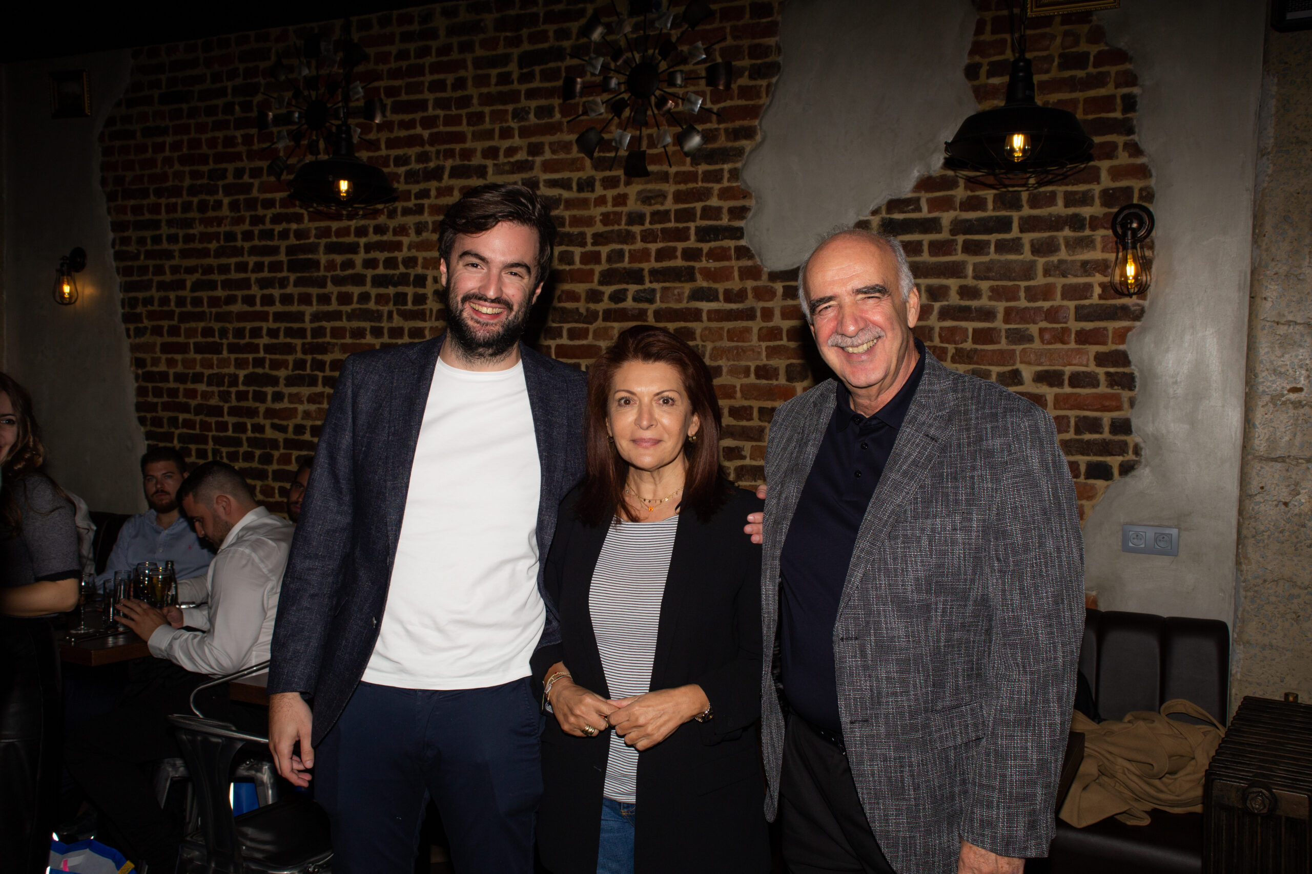 You are currently viewing Η “Beautiful People”PR Events, βρέθηκε στις Βρυξέλλες και συνάντησε τον Αντιπρόεδρο του Ευρωπαϊκού Λαϊκού  Κόμματος Βαγγέλη Μεϊμαράκη, μαζί με Έλληνες δημοσιογράφους του lifestyle έντυπου και ηλεκτρονικού τύπου!  