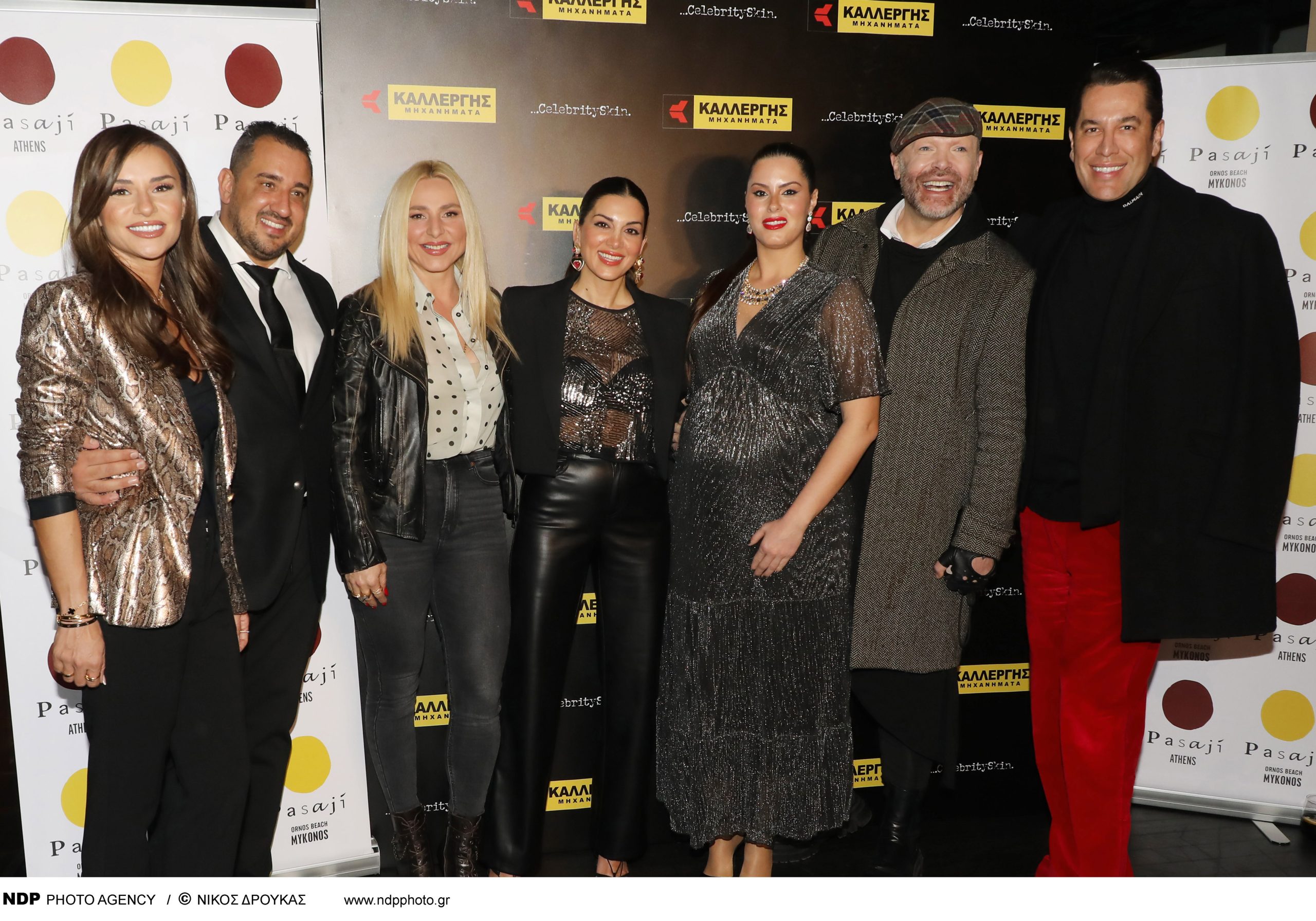 You are currently viewing “Celebrity Skin” meets “Kallergis Machines”: Presentation of the first calendar of the talented designer Dimitris Strepkos at “Pasaji Restaurant”!