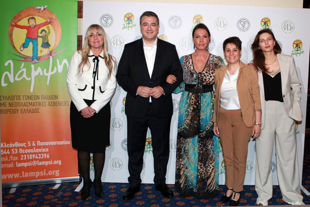 Read more about the article Γνωστές προσωπικότητες στη συμπρωτεύουσα για καλό σκοπό στο “Gala Αγάπης” για την υποστήριξη του Συλλόγου Γονέων Παιδιών με Νεοπλασμαστικές Ασθένειες Βορείου Ελλάδος «Η ΛΑΜΨΗ», με την προσφορά της δικηγορικής εταιρείας “Παπαδοπούλου Βασιλεία, Καλαντζή Αναστασία και Συνεργάτες”.