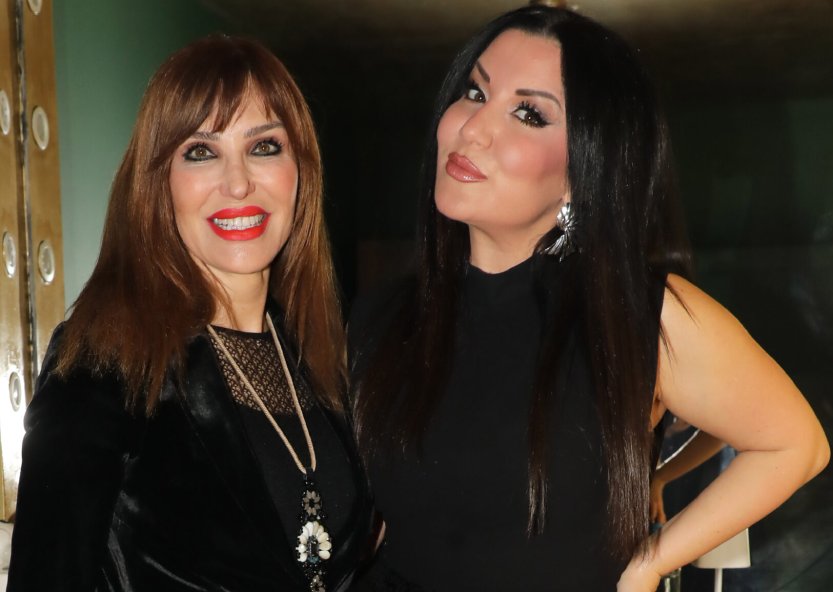 You are currently viewing Η Μαριάννα Παπαμακαρίου βάζει φωτιά στα γραφικά στενά της Πλάκας στο θρυλικό concert hall “Οδός Λυσίου” κάθε Πέμπτη!