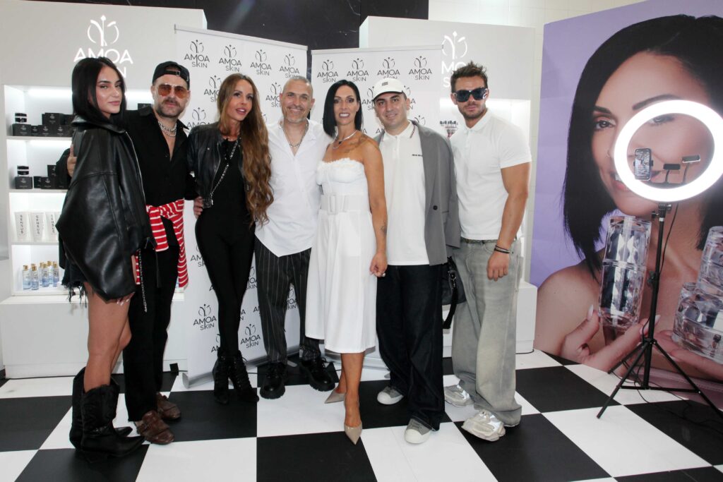 Read more about the article Meeting point επωνύμων και beauty aficionados το corner της “Amoa Skin”, που εντυπωσίασε στο πλαίσιο της 11ης έκθεσης “Beauty Macedonia” στην καρδιά της Θεσσαλονίκης!