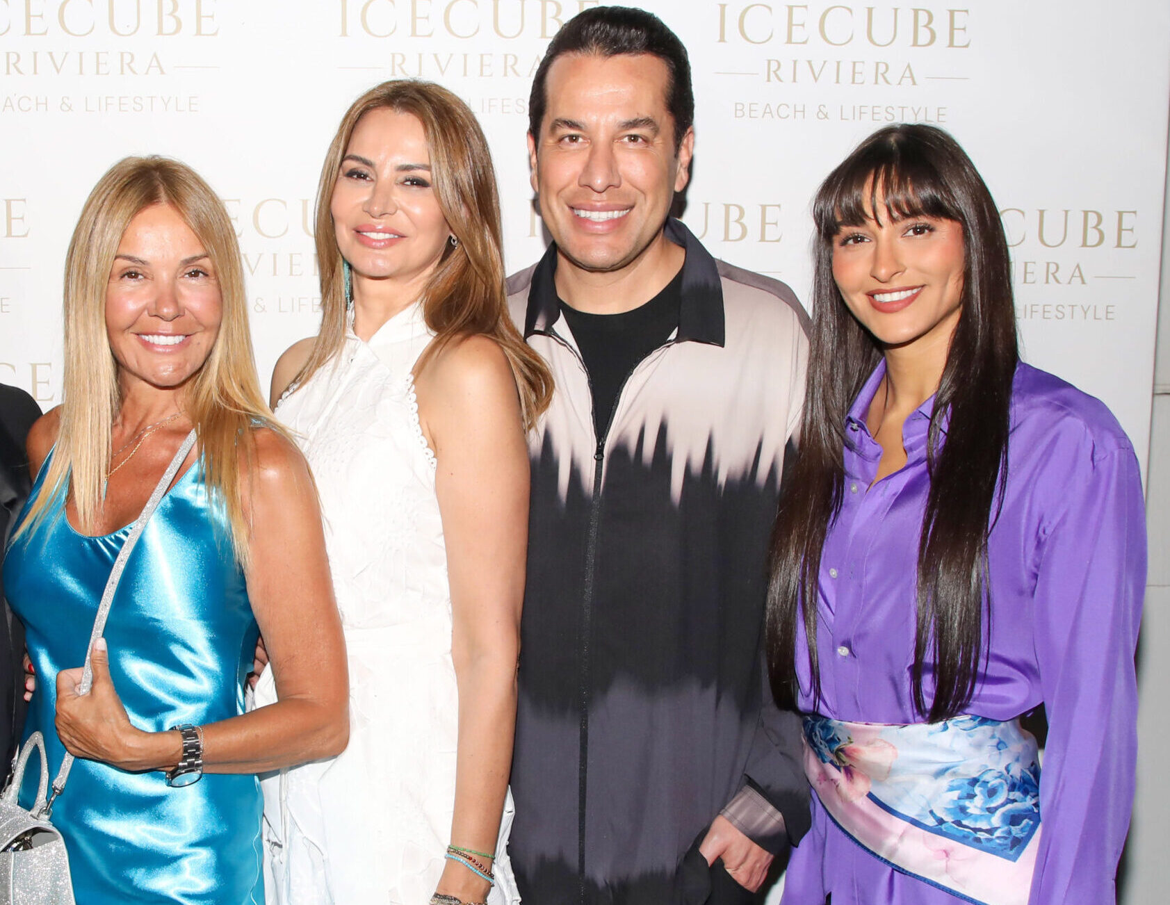 You are currently viewing Η θρυλική boutique “Ice Cube Riviera” επέστρεψε και πραγματοποίησε τα λαμπερά της εγκαίνια εντός του “Grand Resort Lagonisi”!